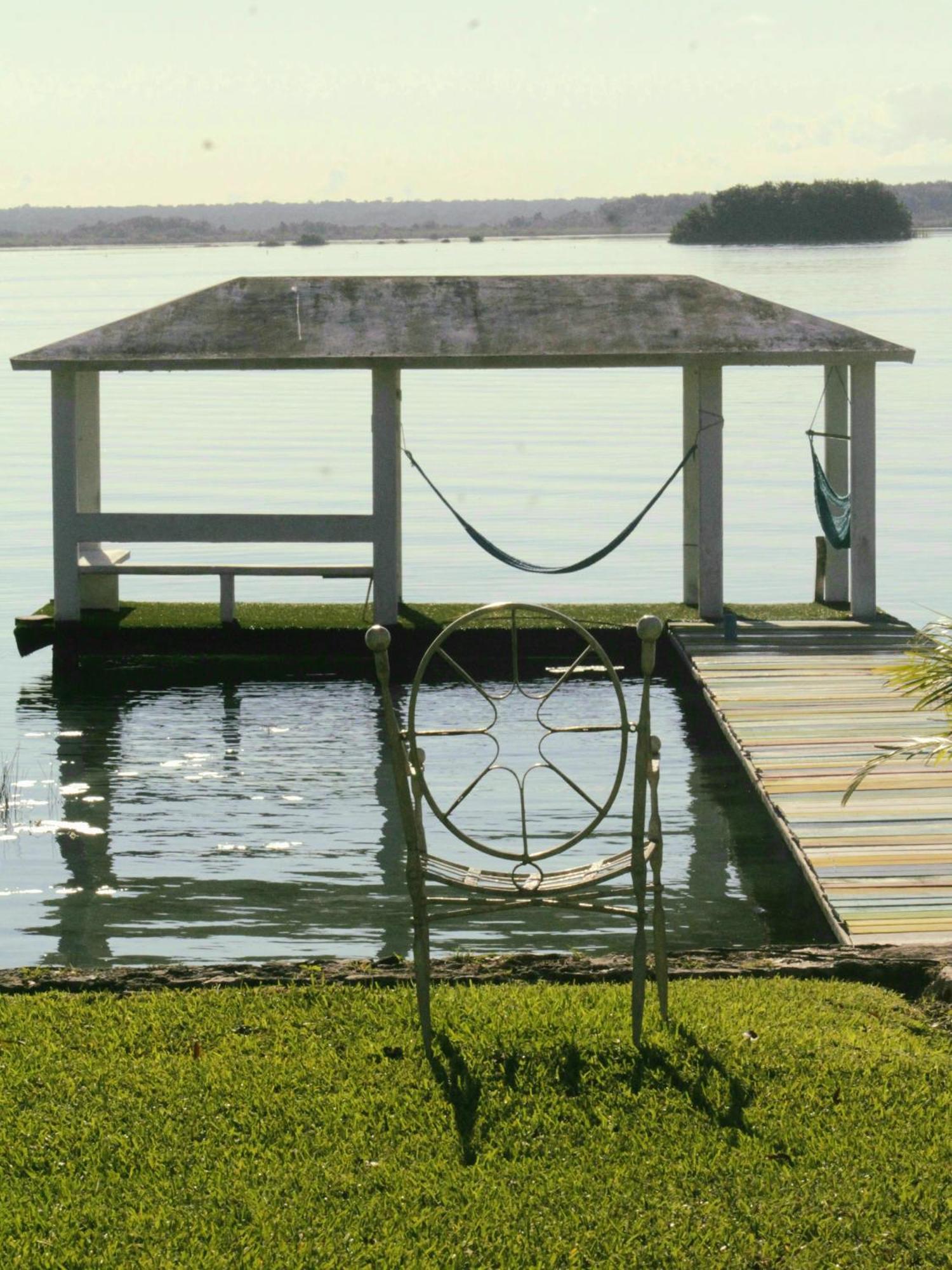 Tropic Bacalar Hotel Exterior photo