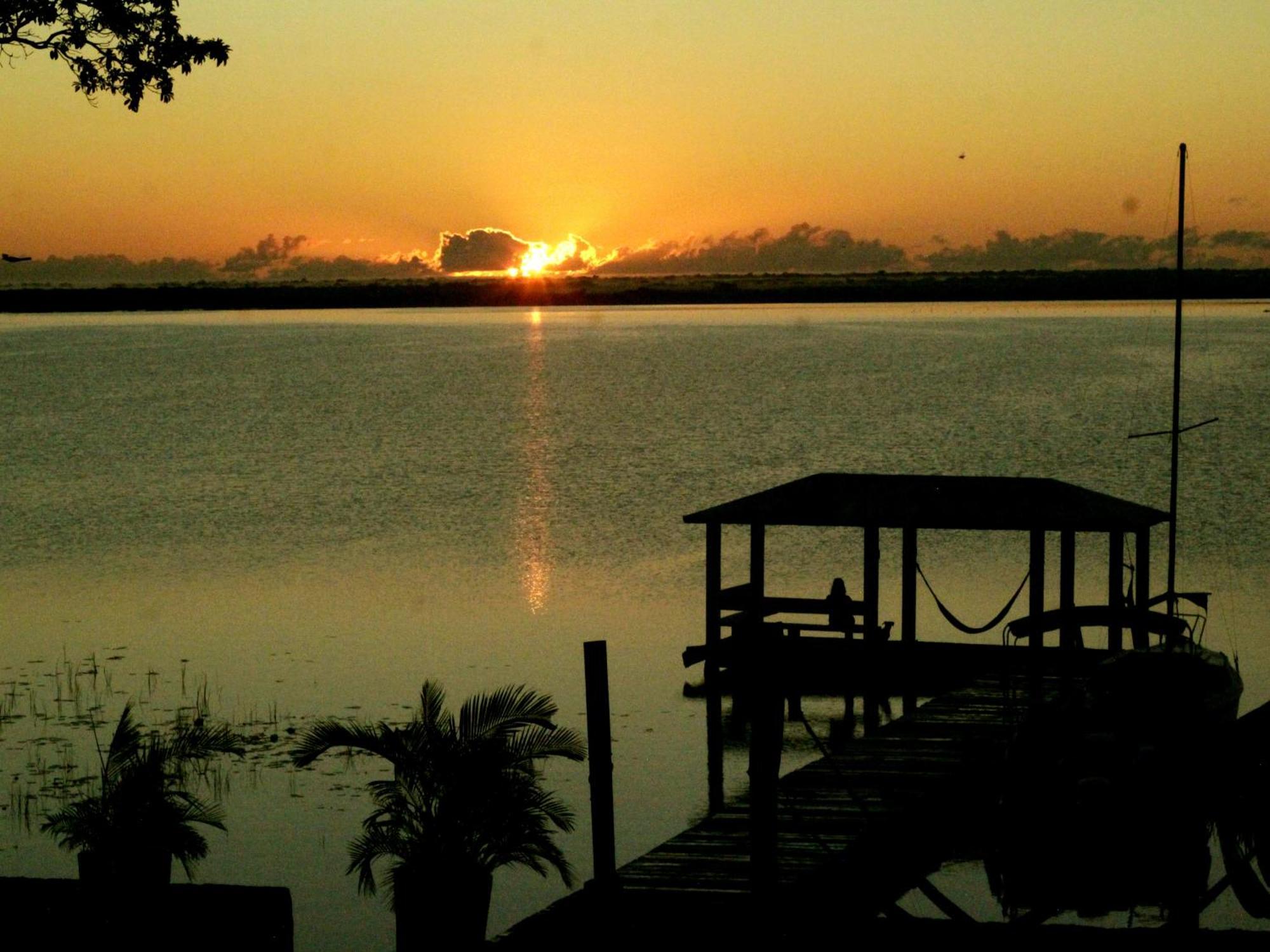 Tropic Bacalar Hotel Exterior photo